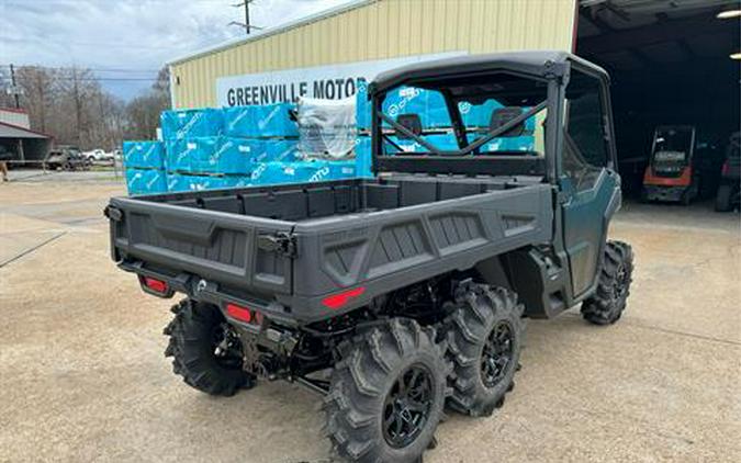 2023 Can-Am Defender 6x6 DPS HD10