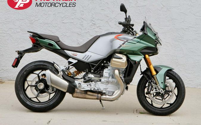 2023 Moto Guzzi V100 Mandello S Review [16 Fast Facts]