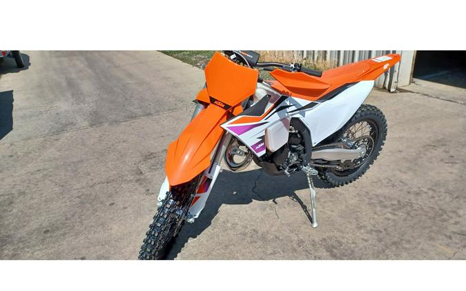 2024 KTM 125 XC