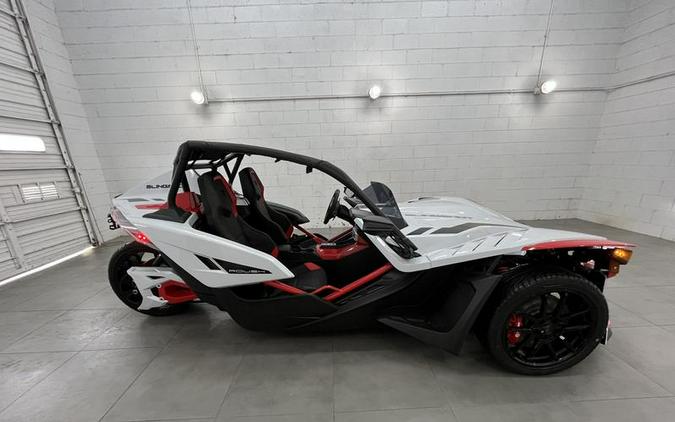 2024 Polaris Slingshot® ROUSH® Edition Manual