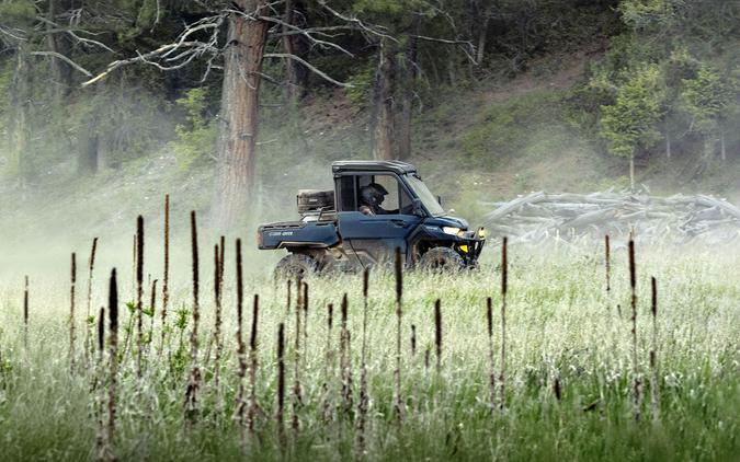 2025 Can-Am Defender XT HD9