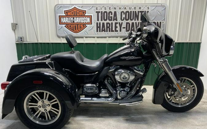 2011 Harley-Davidson® FLHXXX - Street Glide® Trike