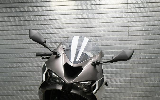 2025 KAWASAKI NINJA ZX-6R