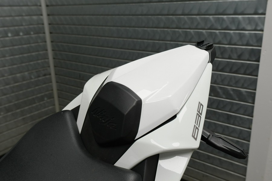2025 KAWASAKI NINJA ZX-6R