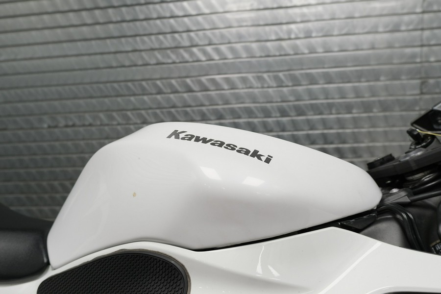 2025 KAWASAKI NINJA ZX-6R
