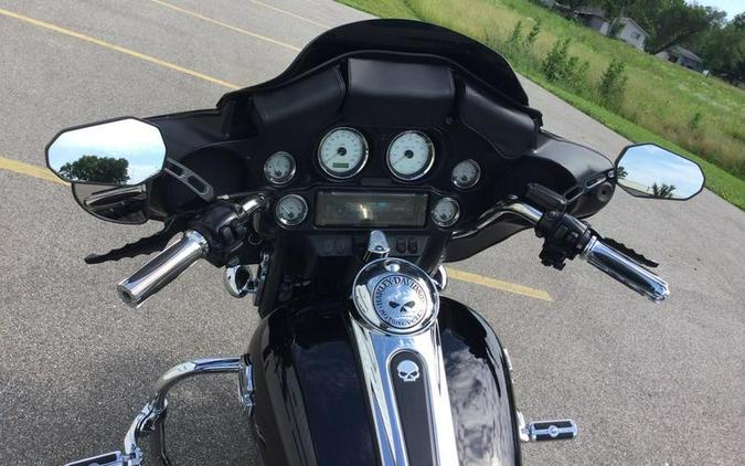 2013 Harley-Davidson® FLHX - Street Glide®