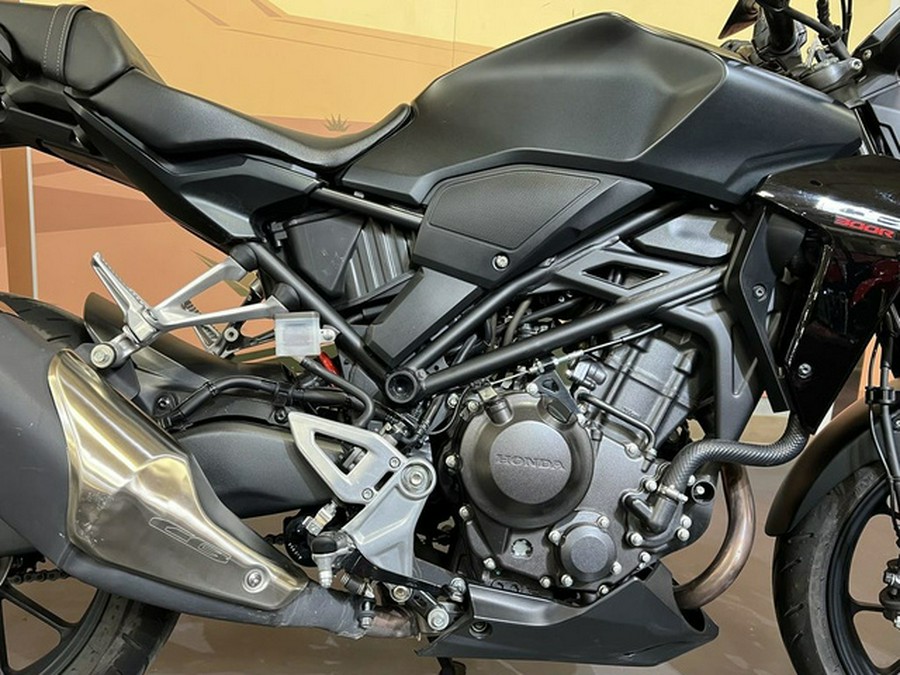 2023 Honda CB300R