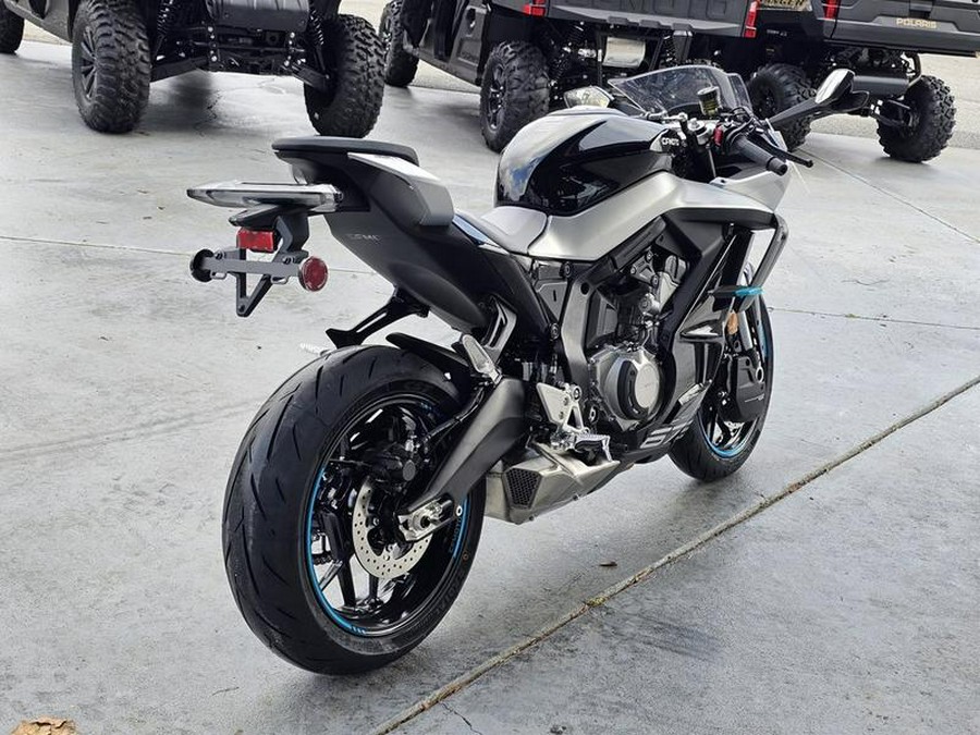 2026 CFMOTO 675SS