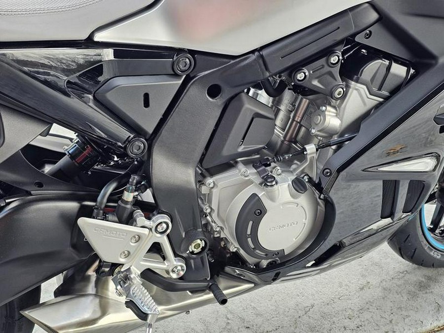 2026 CFMOTO 675SS
