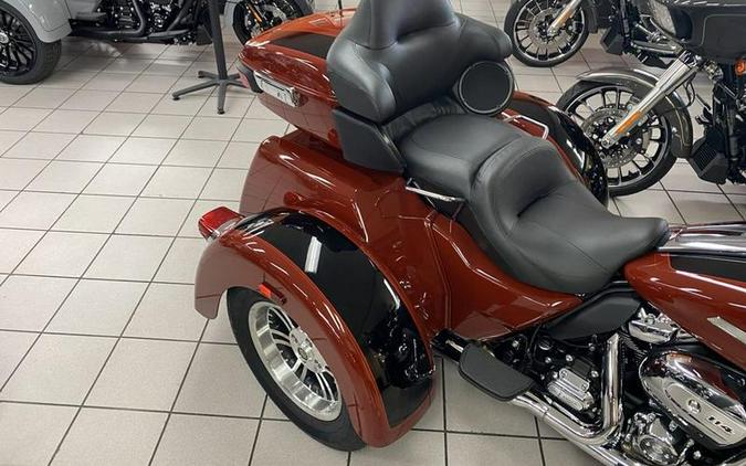 2024 Harley-Davidson® FLHTCUTG - Tri Glide® Ultra