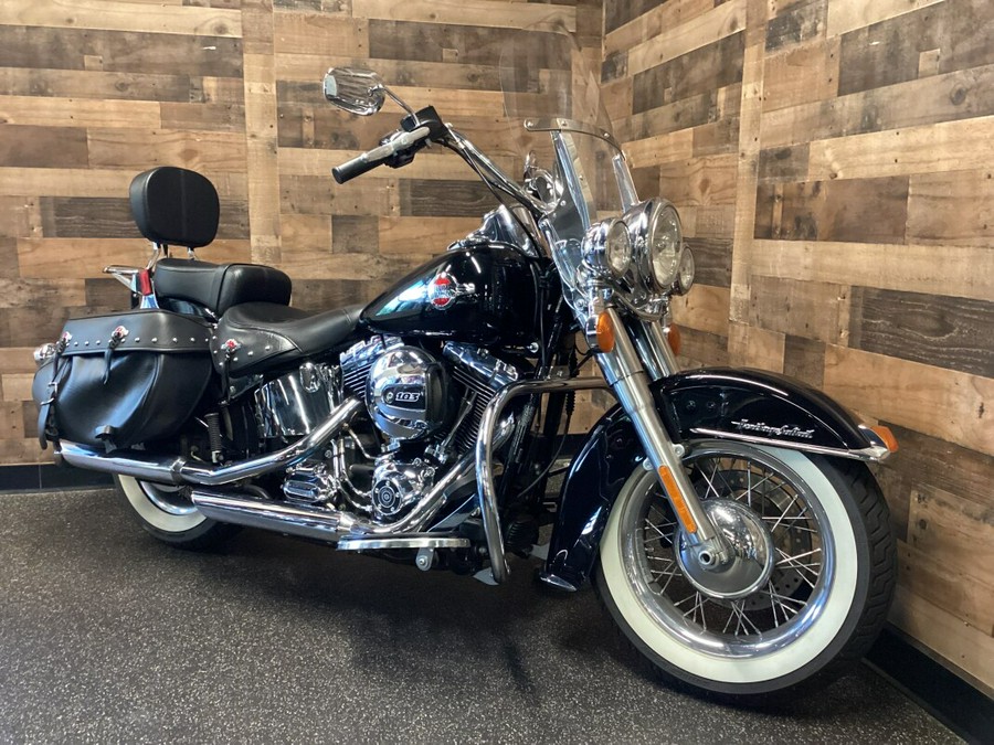 2016 Harley-Davidson Heritage Softail Classic Black FLSTC