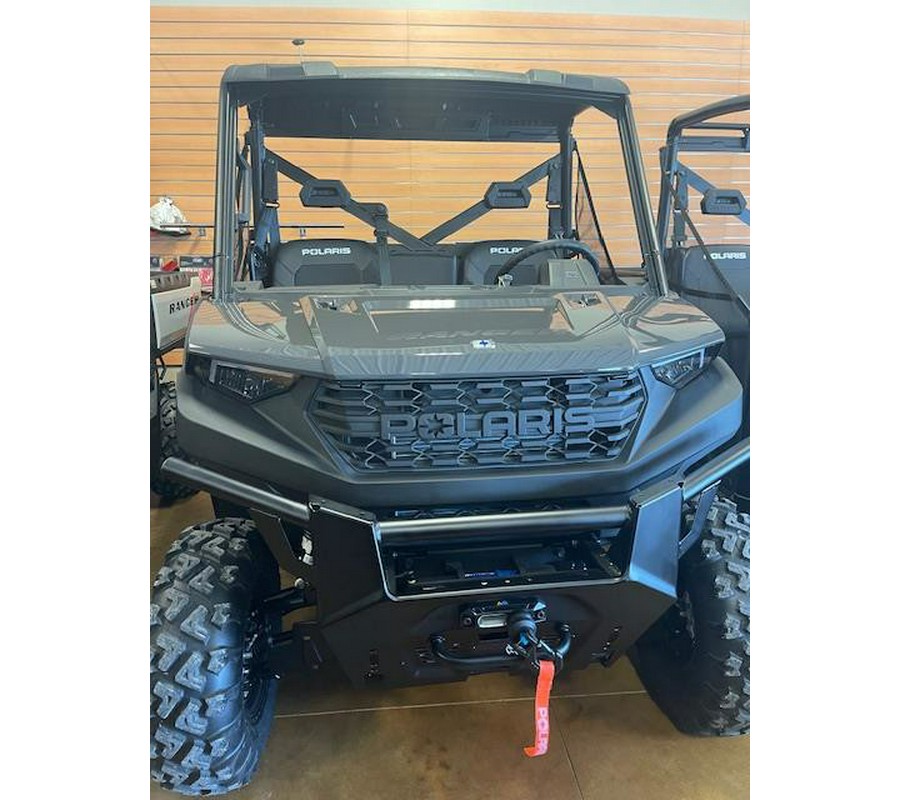 2025 Polaris Industries Ranger® 1000 Premium-Granite Gray