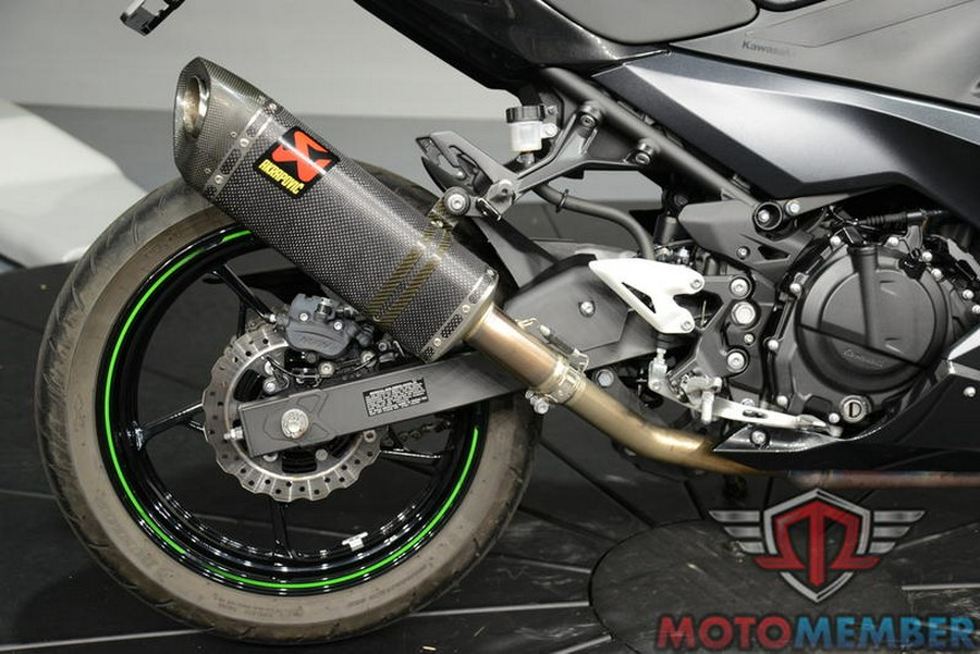 2023 Kawasaki Ninja® 400 Matrix Camo Gray/Metallic Matte Carbon Gray