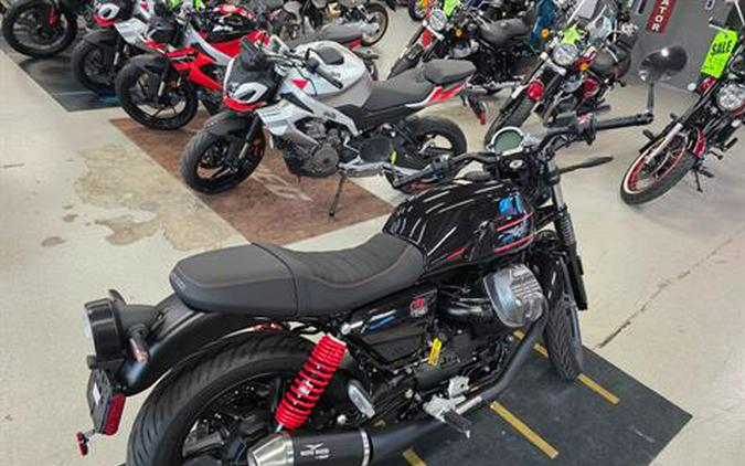 2024 Moto Guzzi V7 Special Edition