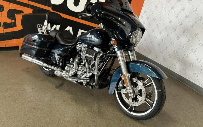 2016 Harley-Davidson® FLHXS - Street Glide® Special