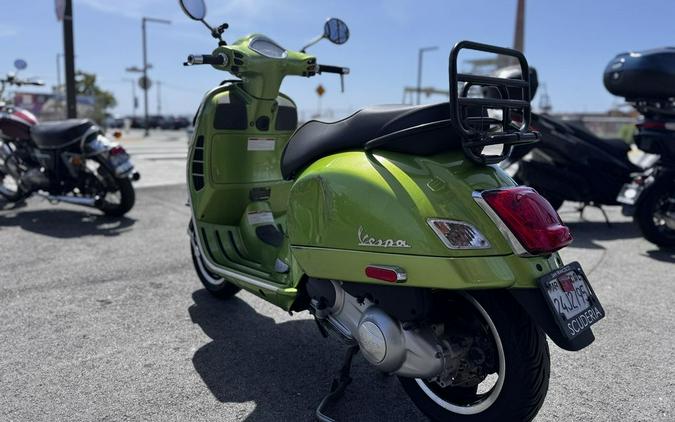 2019 Vespa GTS 300