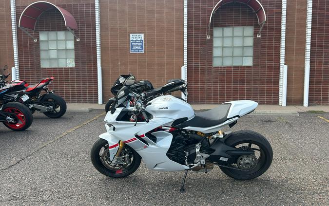 2024 Ducati SuperSport 950 S