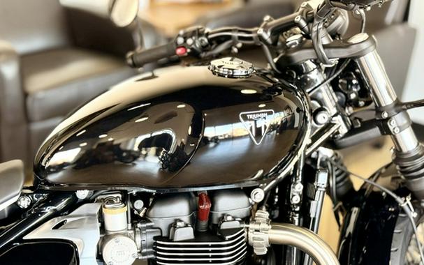 2027 Triumph Bonneville Bobber