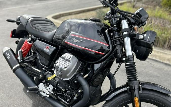 2023 Moto Guzzi V7 Special Edition