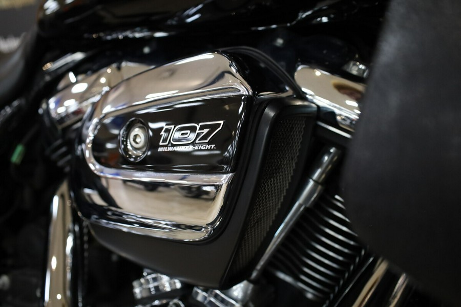 FLHR 2022 Road King®