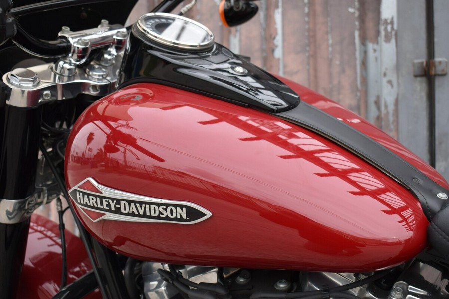 2021 Harley-Davidson® Softail Slim® FLSL