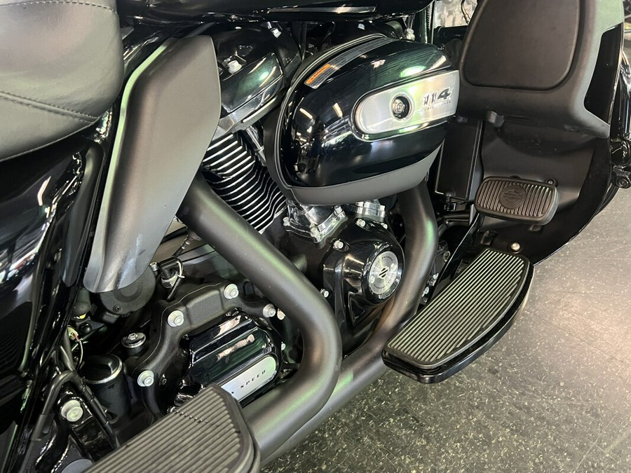 2020 Harley-Davidson Ultra Limited Vivid Black FLHTK