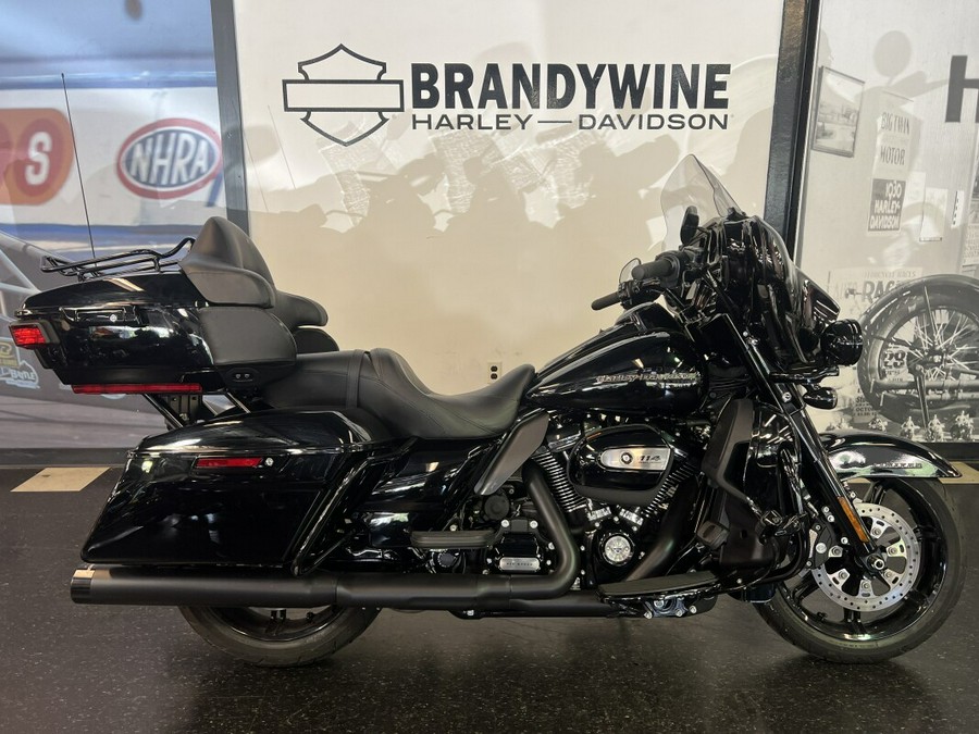 2020 Harley-Davidson Ultra Limited Vivid Black FLHTK