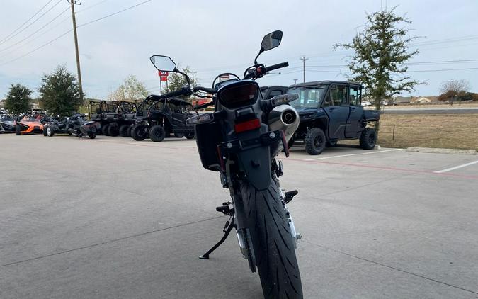 2025 Suzuki DR-Z4SMM5