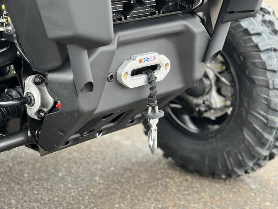 2026 Can-Am® Defender MAX XT CAB HD11 Dark Wildland Camo