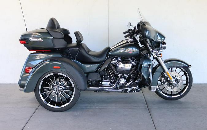 2025 Harley-Davidson® FLHTCUTG - Tri Glide® Ultra