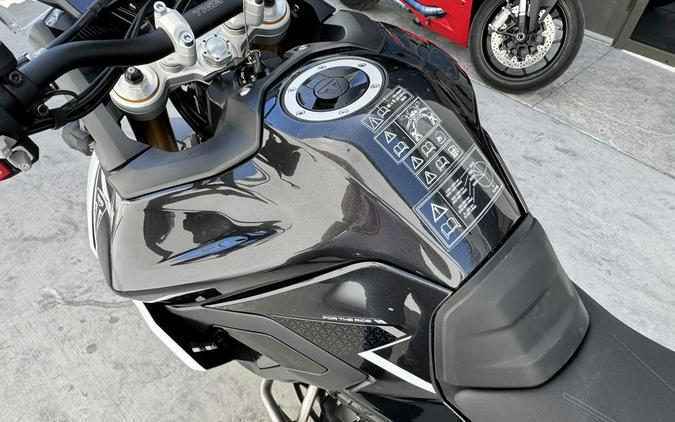 2025 Triumph Tiger 900 Rally Pro Carbon Black / Sapphire Black