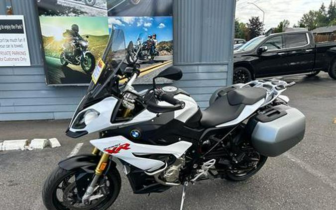 2016 BMW S 1000 XR