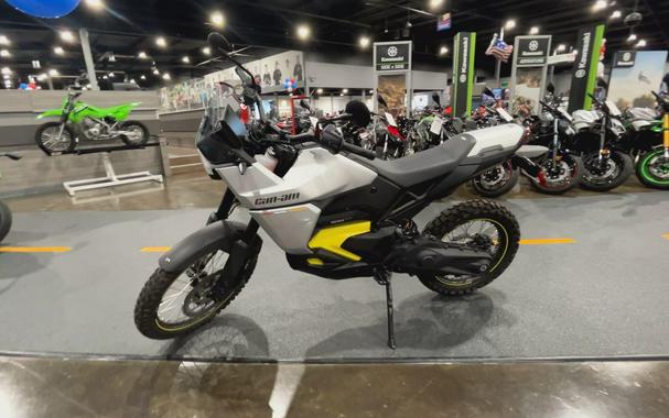 2025 Can-Am ORIGIN '73