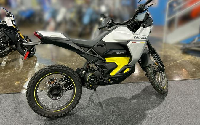 2025 Can-Am ORIGIN '73