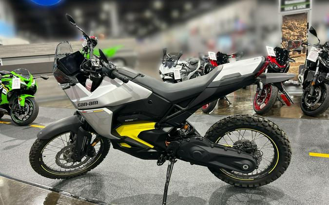 2025 Can-Am ORIGIN '73