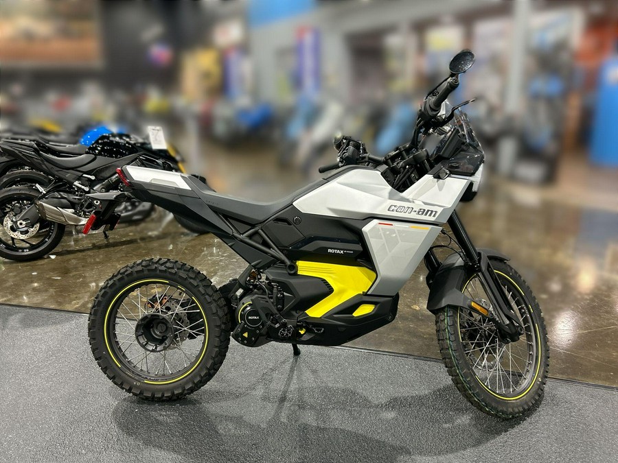 2025 Can-Am ORIGIN '73