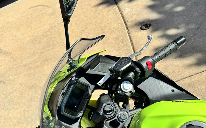 2026 Kawasaki Ninja® 500 SE ABS