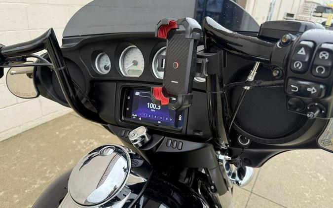2023 Harley-Davidson® FLHX - Street Glide®