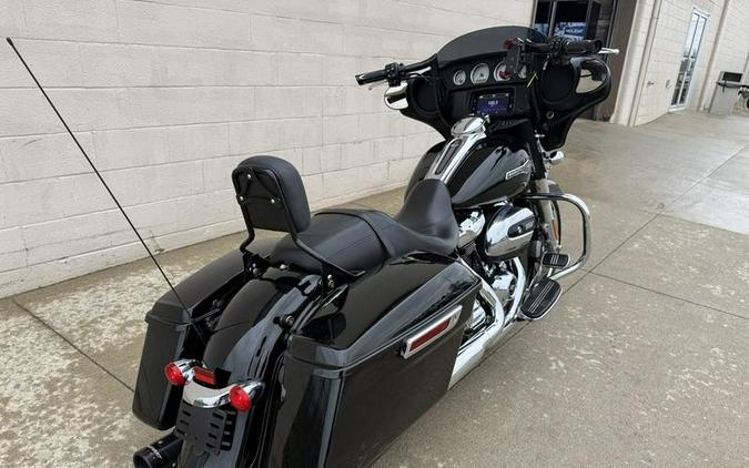 2023 Harley-Davidson® FLHX - Street Glide®