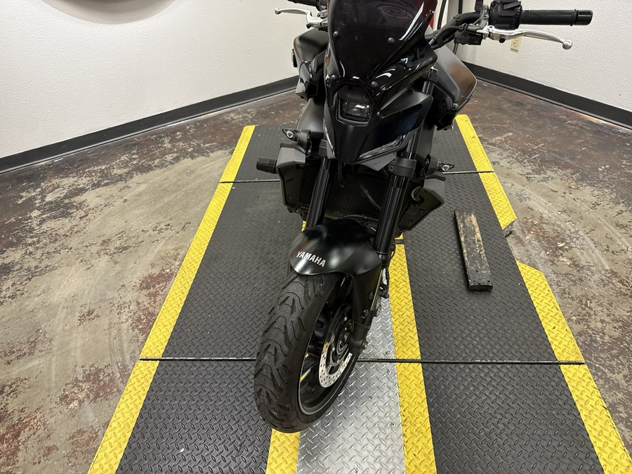 2025 YAMAHA MT-09