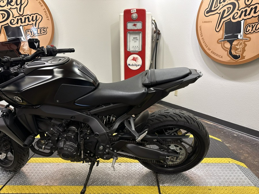 2025 YAMAHA MT-09