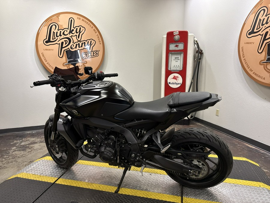 2025 YAMAHA MT-09