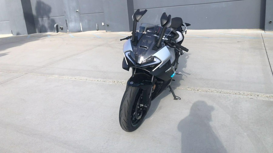 2026 CFMOTO 675SS
