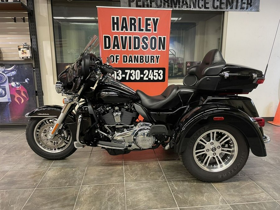 2021 Harley-Davidson® FLHTCUTG - Tri Glide® Ultra