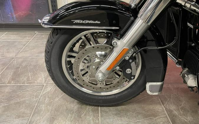 2021 Harley-Davidson® FLHTCUTG - Tri Glide® Ultra