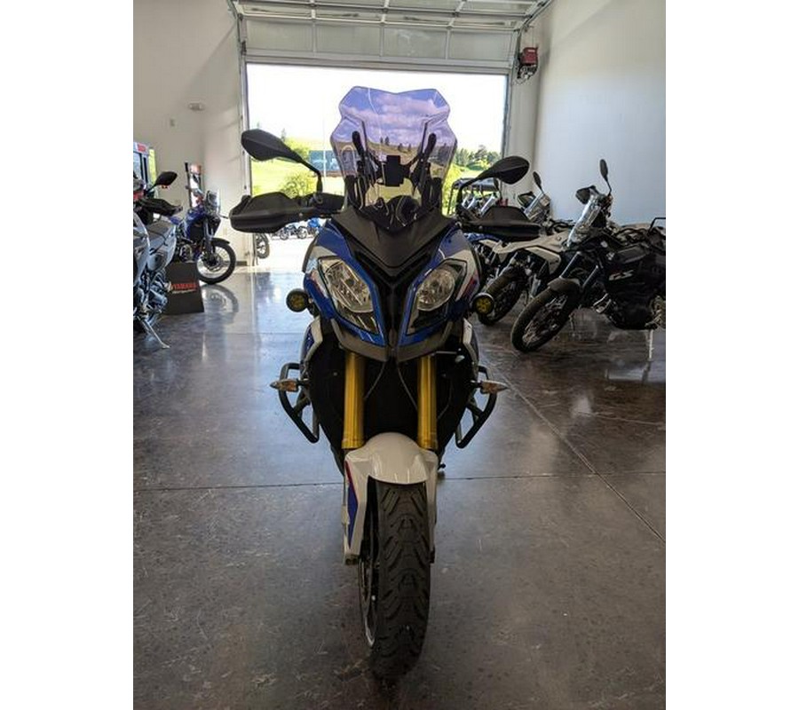 2018 BMW S 1000 XR White/Racing Blue/Red Premium