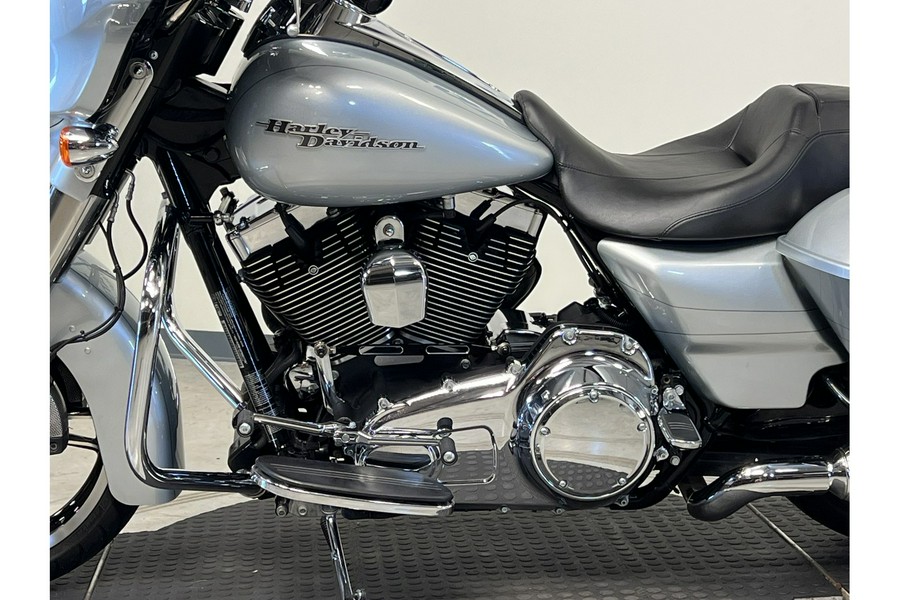 2015 Harley-Davidson® Street Glide Special