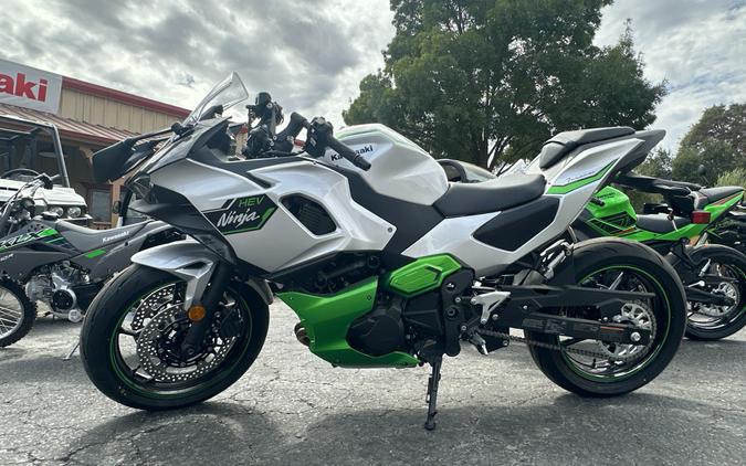 2024 Kawasaki Ninja 7 Hybrid ABS