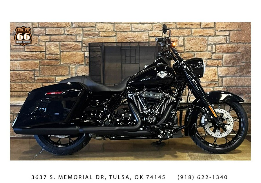 2025 Harley-Davidson Road King Special Vivid Black