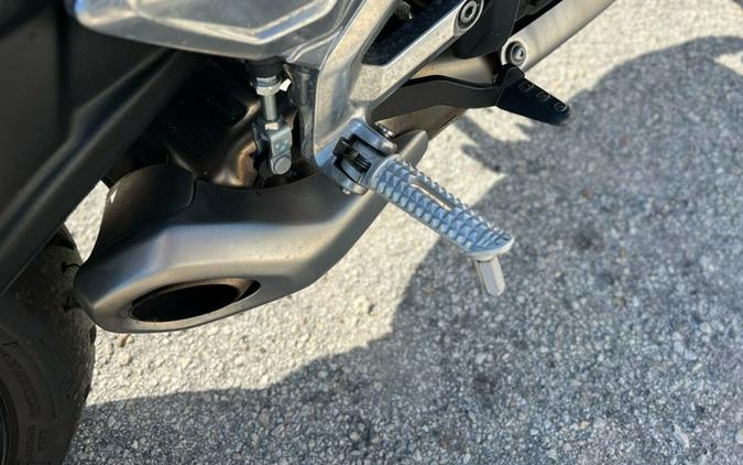 2022 Triumph Trident 660 Matt Jet Black and Silver Ice 660